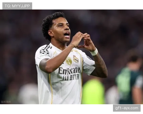 罗德里戈训练场闪耀：技术精湛默契十足，状态回暖引关注